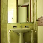 Inella לינה וארוחת בוקר
