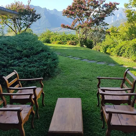 Inella Bed & Breakfast 3*