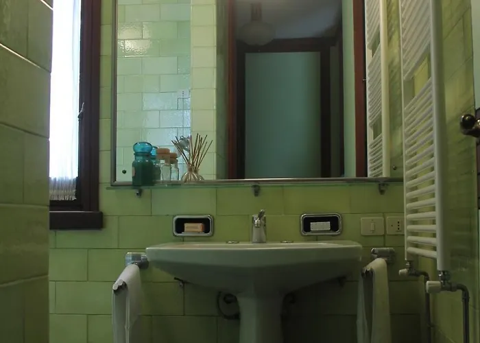 ベッド・アンド・ブレックファスト Inella Oggiono