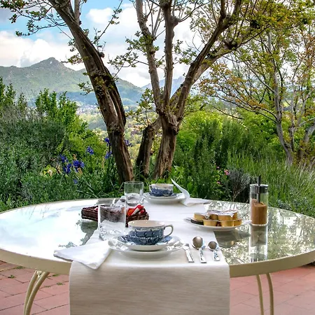 فندق مبيت وإفطار Inella 3*